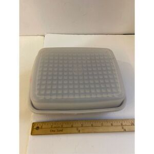 Tupperware mini marination square container blue 9x7".